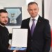 Kriza mes Ukrainës e Polonisë thellohet pas deklaratave të presidentit polak; Zelensky kthen urdhrin më të lartë shtetëror