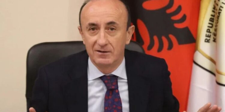 Kryeinspektori Dashnor Sula denoncon ndotjen e mjedisit në Elbasan: Tolerancë zero ndaj shkelësve të ligjit