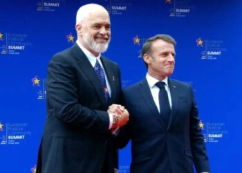 Kryeministri Edi Rama në diskutime me Macron, pritet të takohen nesër në Paris; zbulohet agjenda