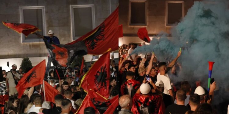 Live/ Dita e 22-të e tubimit në Tiranë, marshimi nga ‘Dëshmorët e Kombit’ në ‘Qytet Studenti’ vazhdon