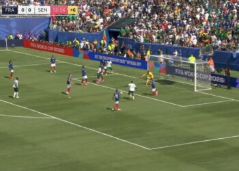 Live Francë-Senegal: Afrikanët nuk u besojnë syve, Sarr humb rastin e artë në fund të pjesës së parë