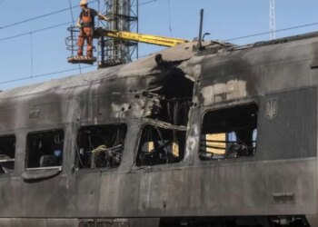 Lufta Ukrainë-Rusi: Droni godet trenin e pasagjerëve në Krime, makinisti vdes