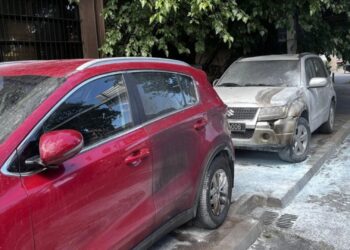 Makina me targa diplomatike bullgare digjet në Shkup, Sofja e quan akt agresioni të nxitur nga retorika politike
