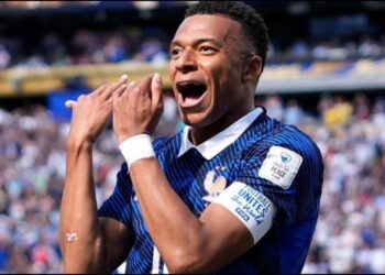 Mbappé, pasi u bë shënuesi më i mirë i Francës, do të luajë ndeshjen e 100 me Blutë