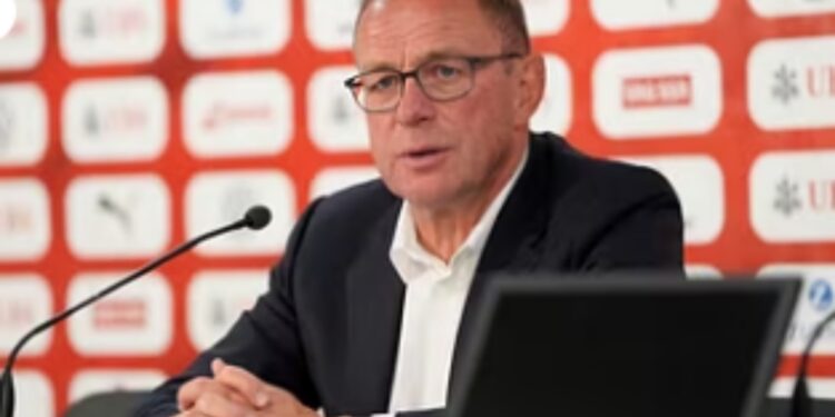 Milan: roli i Ibrahimovic nuk e bind Rangnick, rriten dyshimet ndaj gjermanit