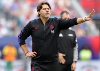 Milani në hall për trajner, Pochettino lë të hapur mundësinë për të drejtuar kuqezinjtë
