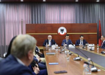 Ministri Gogu prezanton Rekomandimet Prioritare 2026: evazioni, krimi kibernetik dhe trafiku në fokusin kryesor