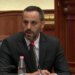 Ministri Lamallari: S’më latë të flas — Mbajtët 1 minutë heshtje dhe nisët teatrin; nuk qëndroj, iki për Korçë