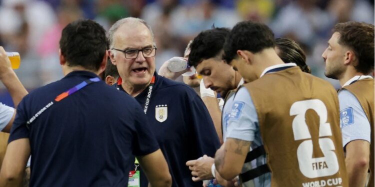 Muslera dhe Valverde, krisja e raporteve me skuadrën, dështimi i Marcelo Bielsës me Uruguajin
