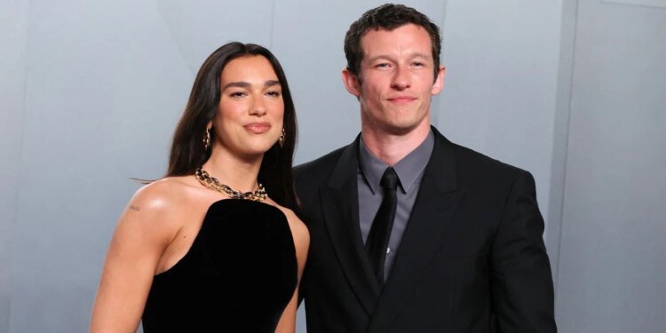 Në Londër kurorëzohen Dua Lipa dhe Callum Turner, festa madhështore e dasmës do të mbahet në Siçili