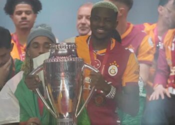 Nigeria: Trajneri tha se Osimhen ndoshta ndryshon skuadër, reagon sulmuesi: Fjalë të zmadhuara dhe jashtë kontekstit