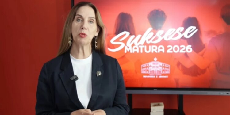 Nisin sot Matura Shtetërore; mbi 26 mijë maturantë zhvillojnë testin e Gjuhës së Huaj, Kumbaro: Suksesi është me ju