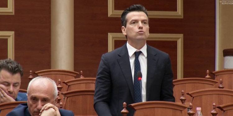 O Bido si e katandis veten kështu? Drejtuesja qorton Shehajn: Këtu s’ka palaço e legena, kërkoje diku tjetër
