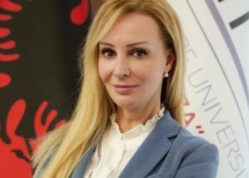 Pas lirimit nga detyra si drejtoreshë e QSUT-së, Anxhela Paparizo reagon: Krijuam linjë për denoncimin e korrupsionit