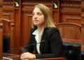 Pas protestave në shesh, deputetja e Shkodrës njofton largimin nga PS: Nga sot do jem e pavarur