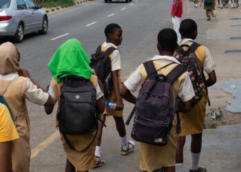 Persona të armatosur sulmojnë një shkollë në Nigeri, marrin peng disa nxënës ndërsa po zhvillonin provimet