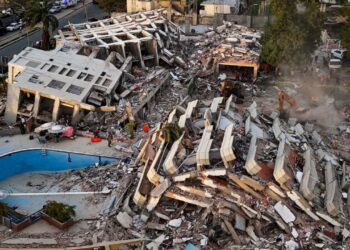 Pesë ditë pas tërmeteve shkatërruese në Venezuelë, bilanci i viktimave rëndohet dhe shkon në 1,700