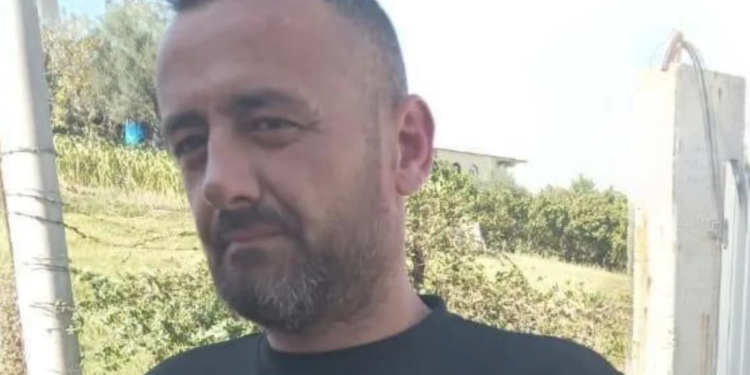 Policia apel: 10 mijë euro shpërblim për informacion mbi vrasjen e 27-vjeçarit në Paskuqan