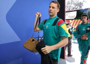 Portieri legjendar i Gjermanisë Manuel Neuer shkruan historinë dhe thyen rekordin e Botërorëve