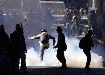Presidenti i Bolivisë shpall gjendje të jashtëzakonshme për shkak të protestave masive prej mbi 50 ditësh