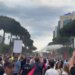 Protestat për Zvërnecin: Policia sjell autobotët për të shpërndarë turmën, hidhet uji drejt qytetarëve