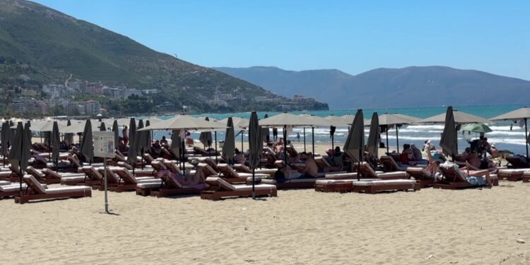 Protestat shkaktojnë pasiguri për turizmin