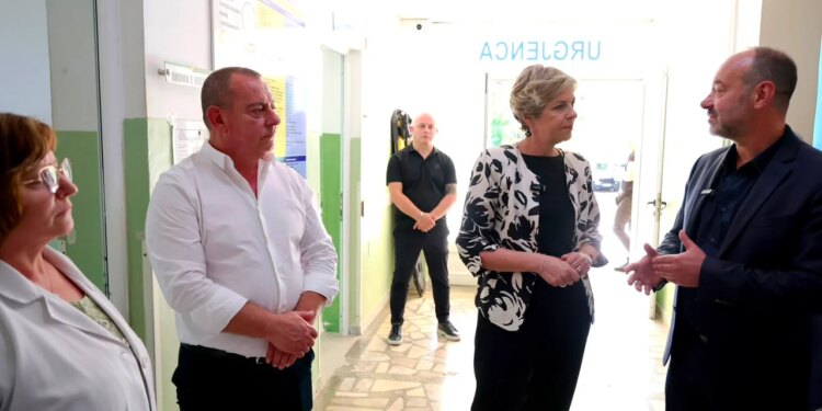 Protokolle kombëtare për kancerin, ministrja Sala: Unifikojmë kujdesin onkologjik në të gjithë vendin