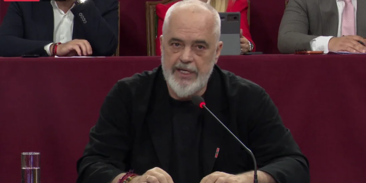 Rama: Interesimi i investitorëve nisi në 2023; projektin e parë ua kthyem mbrapsht, për Sazanin po negociojmë