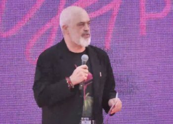 Rama: Këtu bëhej turizëm gjuetie; kur PS erdhi në pushtet Shqipëria nuk kishte flamingo, pelikanin kaçurrel e masakruan