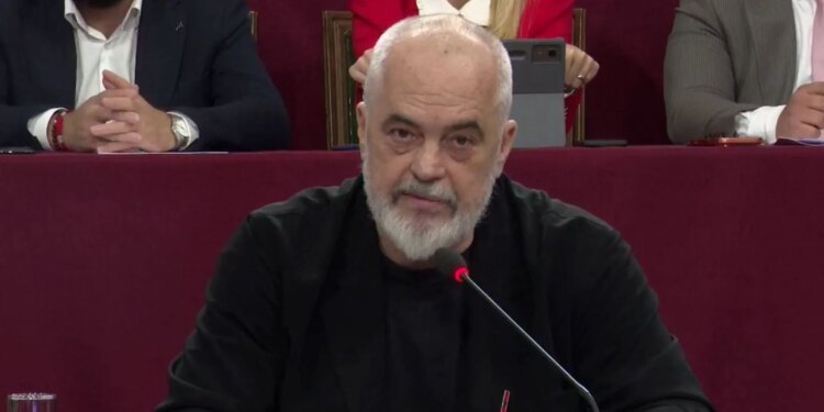 Rama: Po mendoj të iki në katund dhe t’ua lë të mbroni vendin nga të huajt