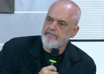 Rama në Zvërnec: Unë i pari nuk negocioj — Kush do të më heqë, do presë shumë më tepër
