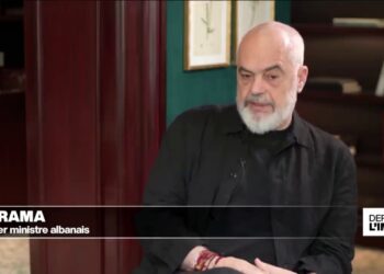 Rama për France24: Në Tiranë kundërshtojnë, në Vlorë mbështesin përfituesit; debati i ndikuar nga ndërhyrje të jashtme