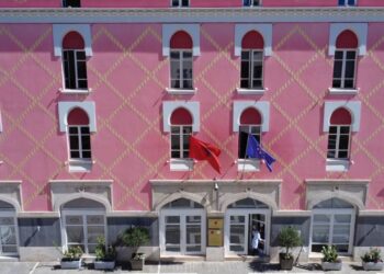 Raporti i KLSH 2025: tetë ndjekje penale dhe probleme në menaxhimin e të ardhurave; dëm 26.2 mld lekë