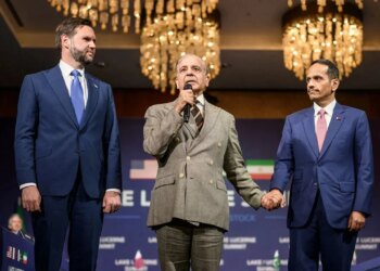Raundi i parë i bisedimeve SHBA-Iran në Zvicër përfundon pas mbi një ore; delegacionet tërhiqen për konsultime