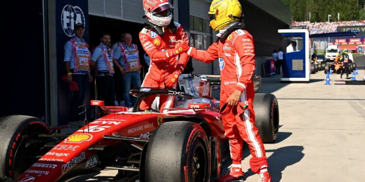 Russell niset i pari në Spielberg, ndërsa Ferrari konfirmon formën e mirë dhe kërcënon Mercedesin
