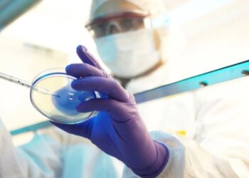 SHBA publikon listën e laboratorëve biologjikë në 30 vende: Potencial rreziku, përfshihet Ukraina