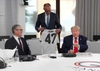 Samiti i G7 në Francë: Dhurata e Merz për Trump, shtrëngime duarsh dhe objektivi i Zelensky-t për Ukrainën