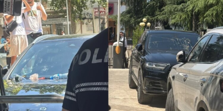 Seanca plenare: Protestuesit hedhin vezë dhe plehra mbi makinat e deputetëve