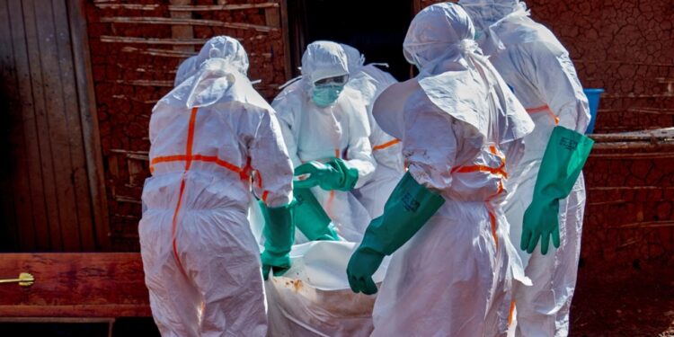 Shpërthimi i Ebolës: autoritetet shëndetësore afrikane ngrenë alarmin — janë humbur gjurmët e rreth 300 pacientëve në Kongo
