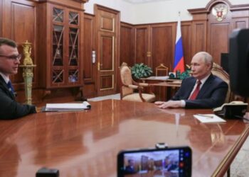Sulmet me dronë ukrainas godasin rafineritë, Putin pranon mungesën e karburantit në Rusi — problem i rikthyer