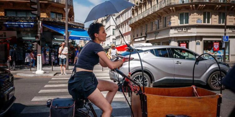 Temperaturat e larta në Francë; masa të rrepta, ndalohet shitja dhe konsumi i alkoolit