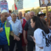 Tensione në nisje të protestës; emigrantja me fëmijën i drejtohet ashpër organizatorit Kola: S’duam të shkojmë te Kryeministria