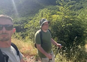 Turisti amerikan humb në malet e Përmetit, gjendet shëndoshë e mirë pas plot 10 orësh kërkime