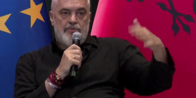 U kërkova dialog, por nuk pranuan — Rama te gazetarët e BE për protestën në Zvërnec: Investitorëve u kërkuar...