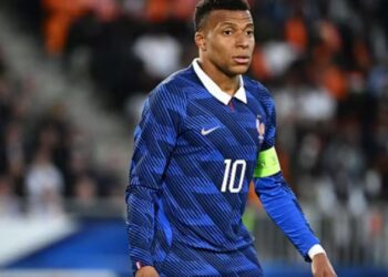 VIDEO/ Kylian Mbappe premton një festim të ri goli në Botëror, ka të bëjë me flautin