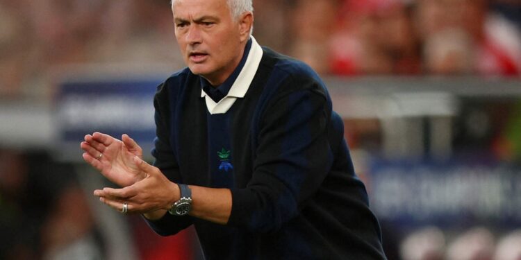 VIDEO/ Real Madrid: Florentino Perez fiton zgjedhjet, edhe Mourinho feston: Po, natyrisht
