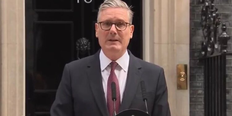 Video/ Keir Starmer përlotet gjatë fjalimit të lamtumirës pas dorëheqjes nga posti i Kryeministrit
