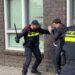 Video/ Pas eliminimit të Tulipanëve në Botëror, policia u kujton rregullat tifozëve marokenë në Holandë