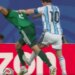 Video/ Polemikat në Argjentinë-Algjeri: tifozët shpërthejnë në rrjet, Messi duhej të dilte me karton të kuq