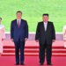 Xi Jinping vizitë zyrtare në Korenë e Veriut; Kim Jong Un pret me paradë ushtarake, flamuj kinez — diskutimet